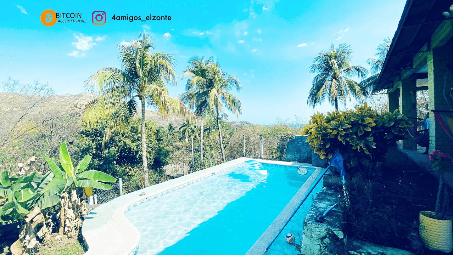 Guesthouse near the Surf Beach